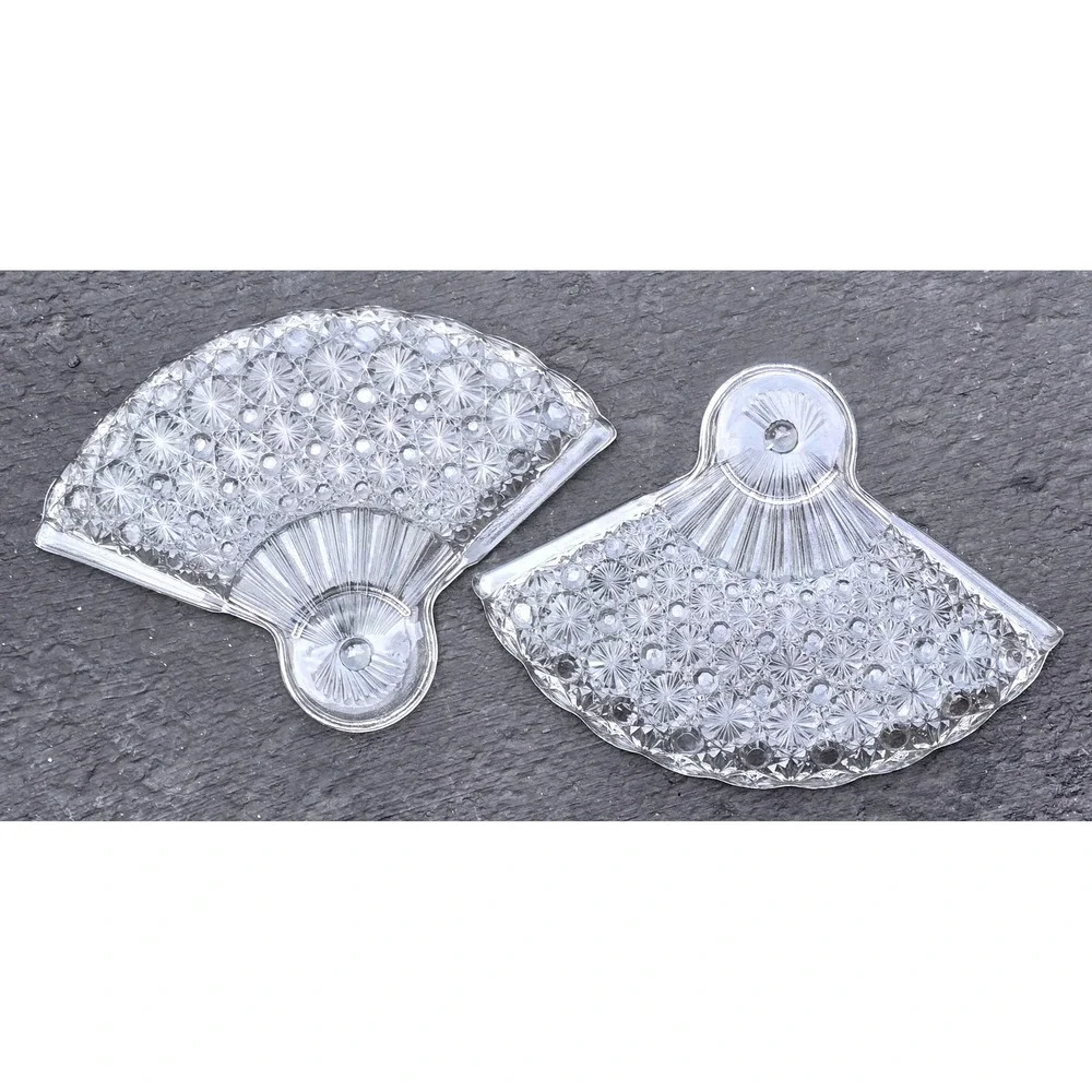 1960's Anchor Hocking Clear Fan Shaped Snack & Drink Plates Daisy and Button 2pc